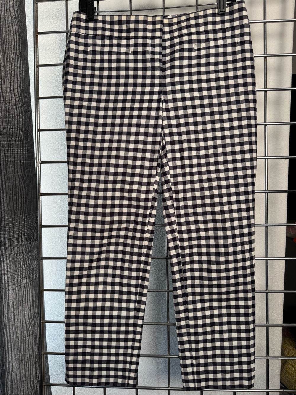 ANN TAYLOR Devin Fit Black and White Gingham Cropped Leg Pants Size 0